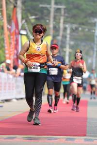 BIB: 40797
                            <button type="button" onclick="openModal(8162181)" class="btn btn-primary btn-sm float-right btn-popup" data-toggle="modal" data-target=".modal-high-quality">
                        <i class="fas fa-shopping-cart"></i> Add to Cart
                    </button>
                                            <button type="button" onclick="isThisMe(8162181, true)" class="btn btn-success btn-sm float-right btn-popup btn-isme hidden" data-toggle="tooltip" data-placement="bottom" title="นี่คือรูปของคุณใช่ไหม คลิกที่นี่เพื่อเอาเข้าอัลบั้ม">
                        <i class="fas fa-plus"></i> Add to album
                    </button>
                    <button type="button" onclick="isThisMe(8162181, false)" class="btn btn-warning btn-sm float-right btn-popup btn-isnotme hidden">
                        <i class="fas fa-ban"></i> Remove from album
                    </button>